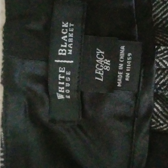 White House Black Market Size 8R, like new, cleaned grey black patterned trouser - Picture 5 of 6